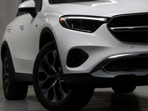 2025 Mercedes-Benz GLC 350e Base 4MATIC