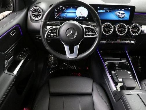 2022 Mercedes-Benz GLB 250 Base 4MATIC