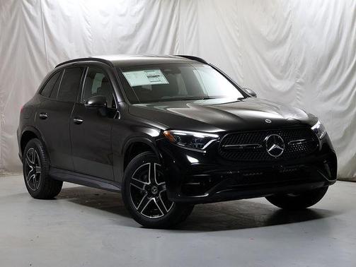 Obsidian Black 2026 Mercedes-Benz GLC 300 Base 4MATIC