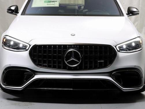 2026 Mercedes-Benz AMG S 63 E Base