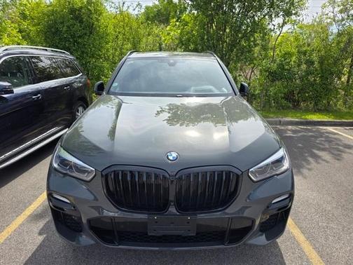 2021 BMW X5 M50i