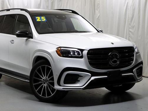 2025 Mercedes-Benz GLS 450 4MATIC