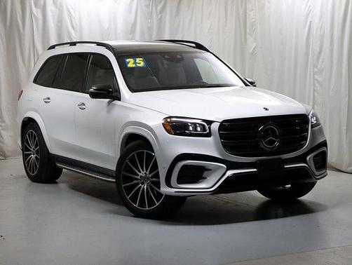 2025 Mercedes-Benz GLS 450 4MATIC