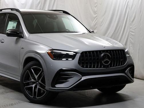 Alpine 2026 Mercedes-Benz AMG GLE 53 Base