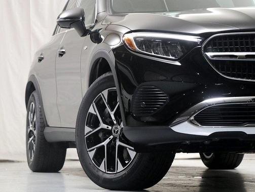 2025 Mercedes-Benz GLC 350e Base 4MATIC