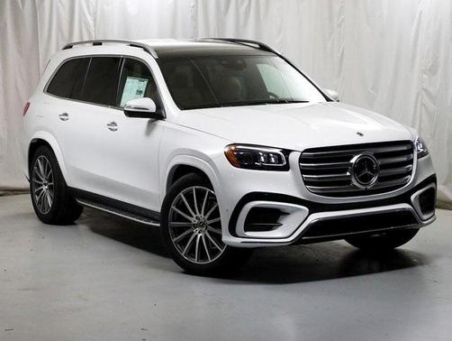 2025 Mercedes-Benz GLS 450 4MATIC