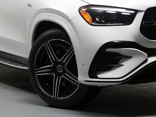 2025 Mercedes-Benz GLE 450e 4MATIC