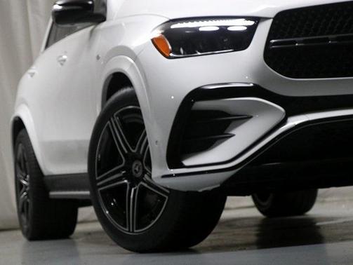 2025 Mercedes-Benz GLE 450e 4MATIC