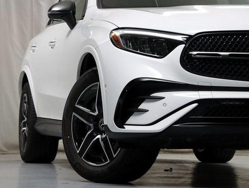 2025 Mercedes-Benz GLC 300 4MATIC Coupe