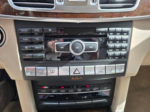 2014 Mercedes-Benz E-Class E 550 4MATIC