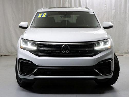 2022 Volkswagen Atlas Cross Sport 2.0T SEL R-Line