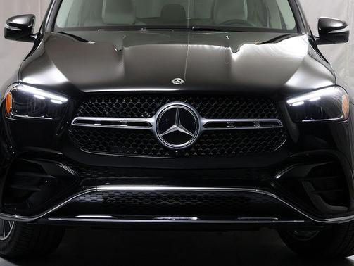 Obsidian Black 2026 Mercedes-Benz GLE 450 4MATIC