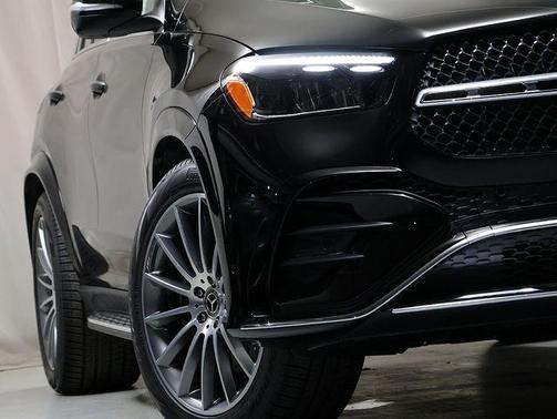 Obsidian Black 2026 Mercedes-Benz GLE 450 4MATIC
