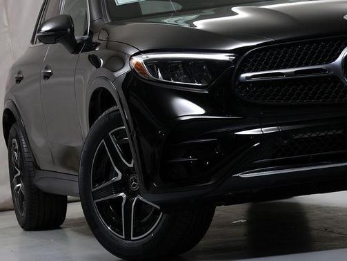 Black 2026 Mercedes-Benz GLC 300 Base 4MATIC