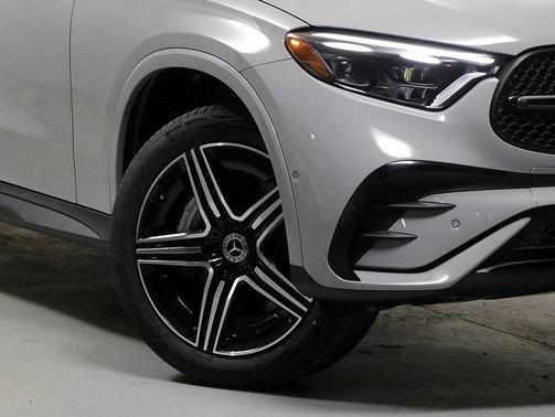 2025 Mercedes-Benz GLC 300 4MATIC Coupe