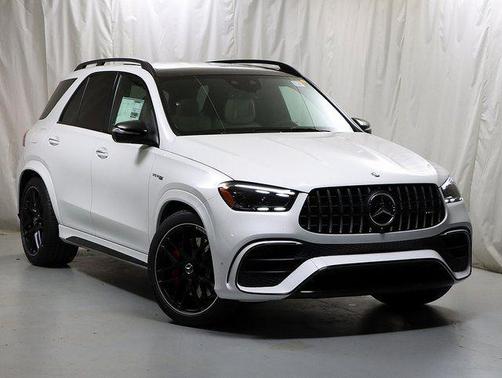 Moonlight White 2026 Mercedes-Benz AMG GLE 63 S