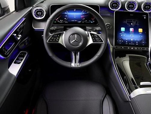 2025 Mercedes-Benz GLC 300 Base 4MATIC