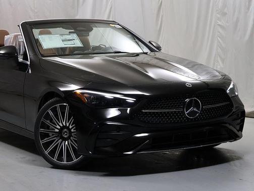 Obsidian Black 2026 Mercedes-Benz CLE 450 Base 4MATIC