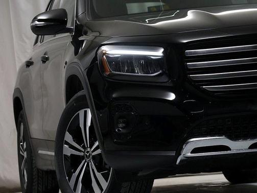 2026 Mercedes-Benz GLB 250 Base 4MATIC