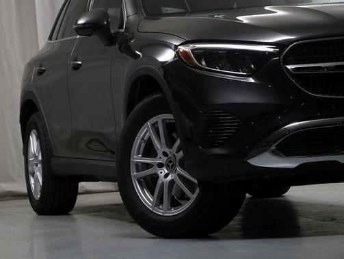 2025 Mercedes-Benz GLC 300 Base 4MATIC