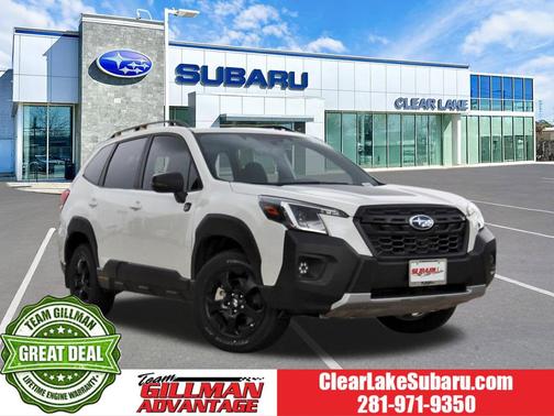 Crystal White Pearl 2025 Subaru Forester Wilderness