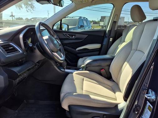 2023 Subaru Ascent Premium