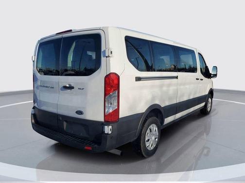 2022 Ford Transit-350 XLT