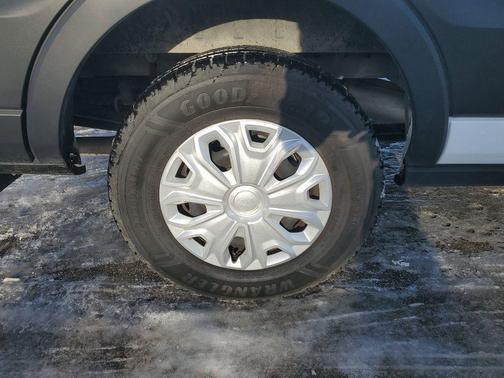 2022 Ford Transit-350 XLT