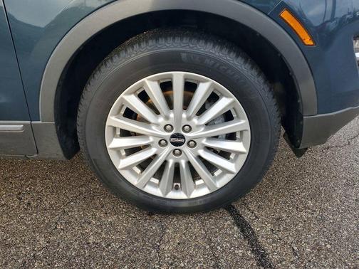 2019 Lincoln MKC Standard