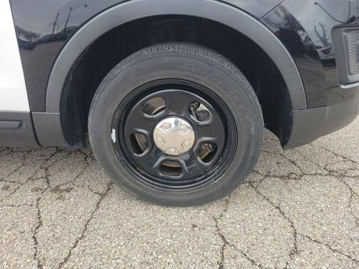 Black 2019 Ford Utility Police Interceptor Base