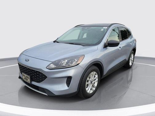 Blue Silver Metallic 2022 Ford Escape SE