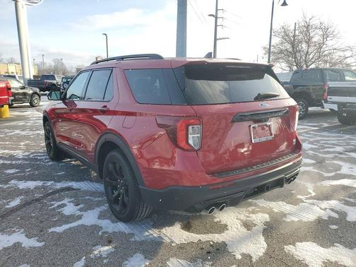 2023 Ford Explorer ST
