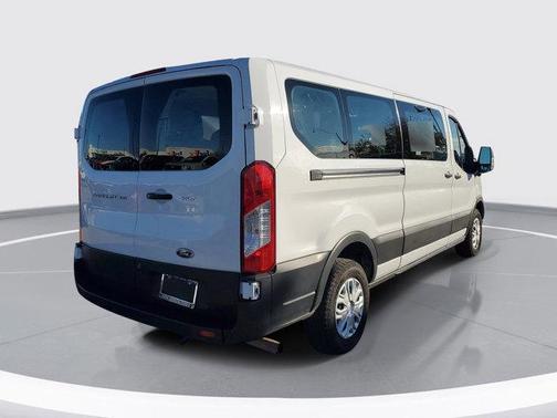 2022 Ford Transit-350 XLT