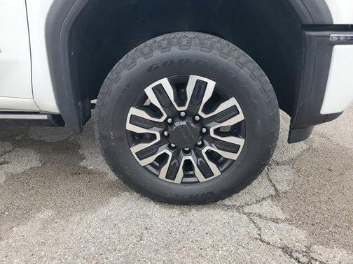 2024 GMC Sierra 2500 Denali Ultimate