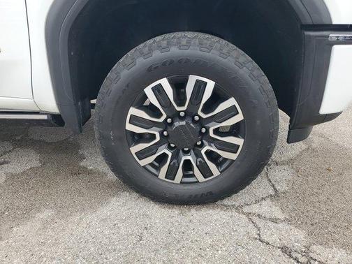 2024 GMC Sierra 2500 Denali Ultimate