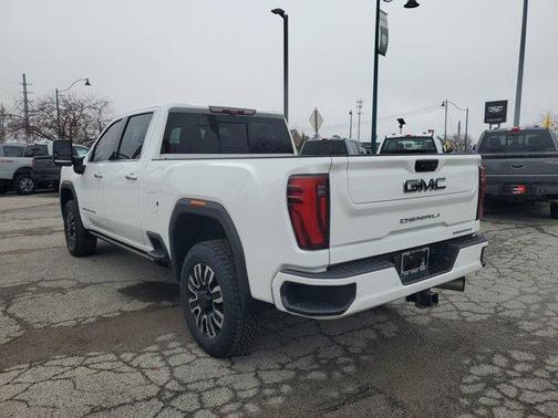 2024 GMC Sierra 2500 Denali Ultimate