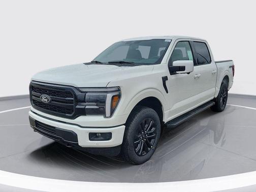 Star White 2026 Ford F-150 Lariat