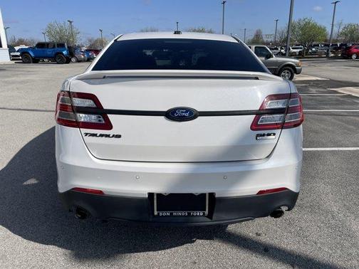 2015 Ford Taurus SHO