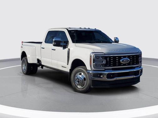 2026 Ford F-350 Lariat Super Duty