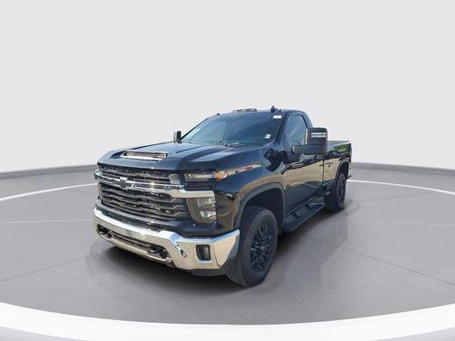 2025 Chevrolet Silverado 3500 LT