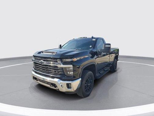 2025 Chevrolet Silverado 3500 LT