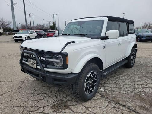 2023 Ford Bronco Outer Banks