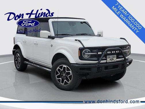 2023 Ford Bronco Outer Banks