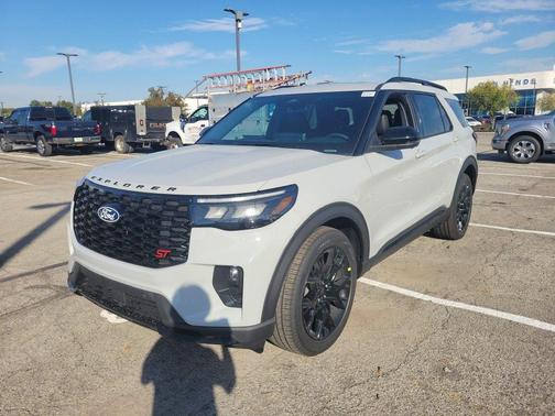 Avalanche Gray 2027 Ford Explorer ST