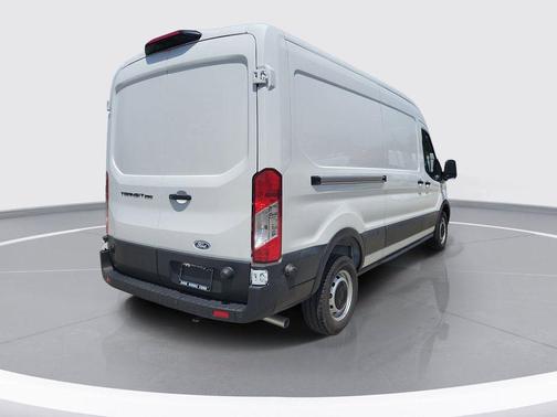 Oxford White 2026 Ford Transit-250 148 WB Medium Roof Cargo