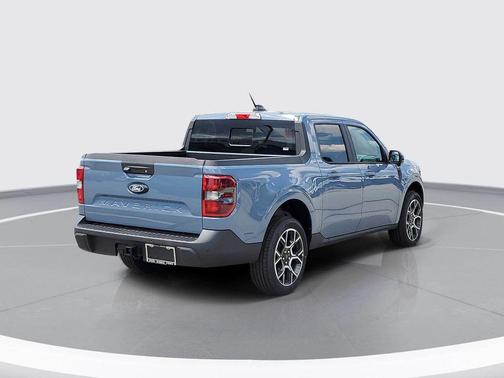 Azure Gray Metallic 2025 Ford Maverick Lariat