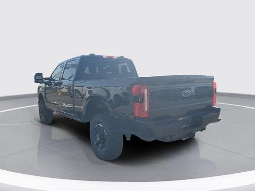 2026 Ford F-350 Lariat Super Duty