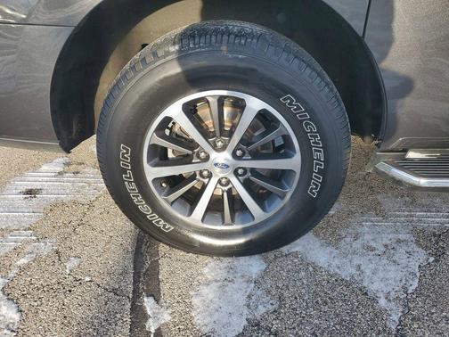 2020 Ford Expedition Max XLT