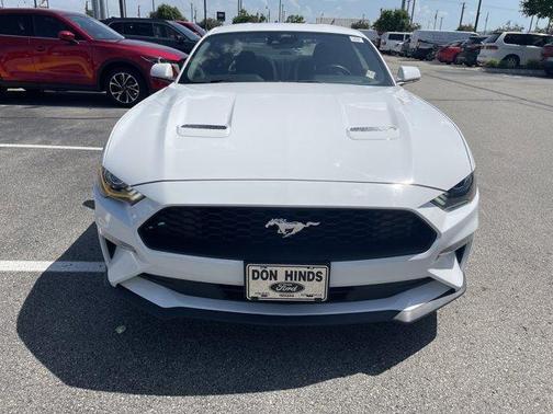 2021 Ford Mustang EcoBoost