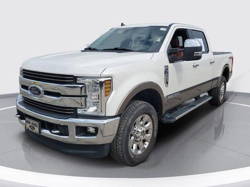 White 2019 Ford F-250 King Ranch